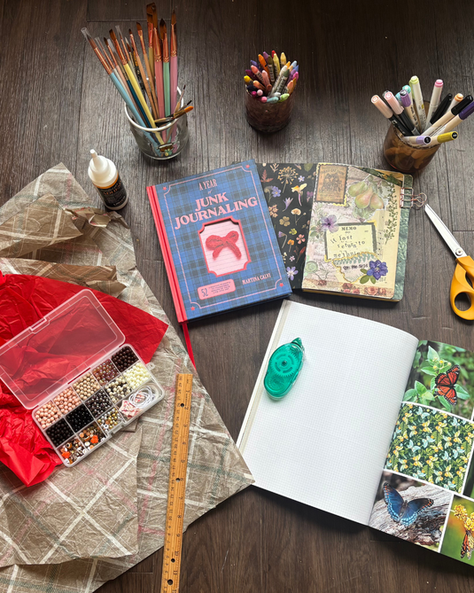 WTF is Junk Journaling?!
