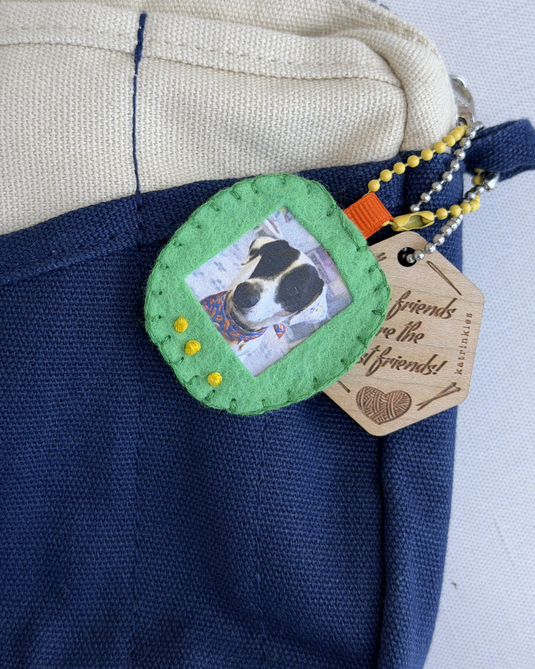 Personal Pocket Pet Tamagotchi Keychain