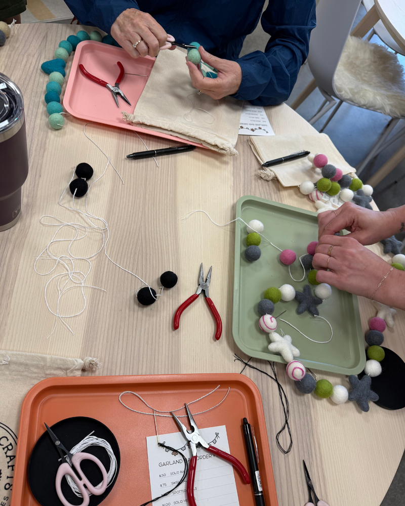 Load image into Gallery viewer, Make Your Own Felt Garland

