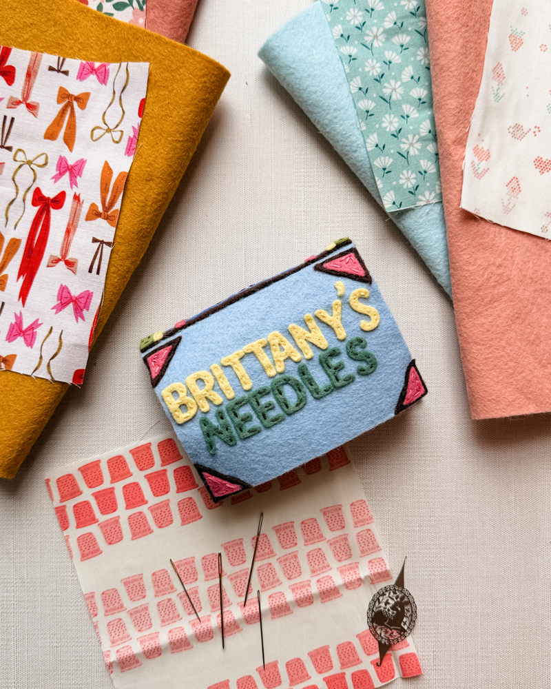 Load image into Gallery viewer, Felt Needle Book
