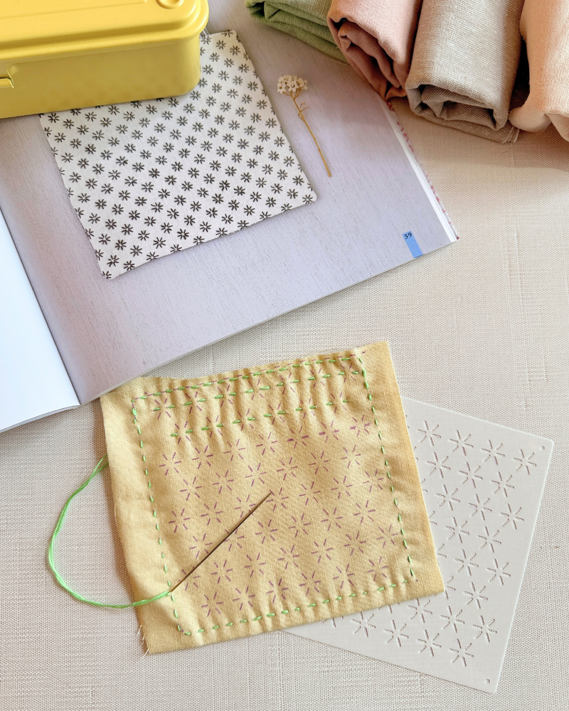 Load image into Gallery viewer, Sashiko for Beginners
