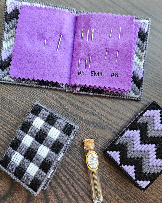 Bargello Needle Book