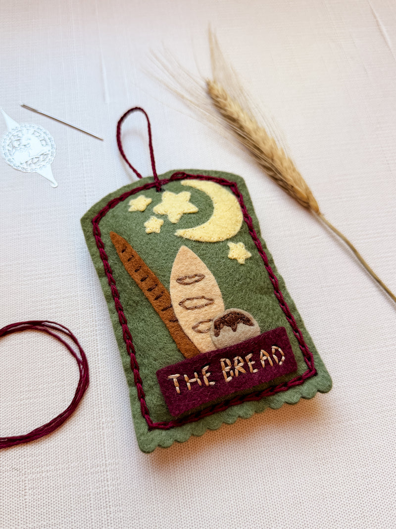 Load image into Gallery viewer, Wheel of the Year Alter Talisman &amp; Lughnasadh Tarot Reading
