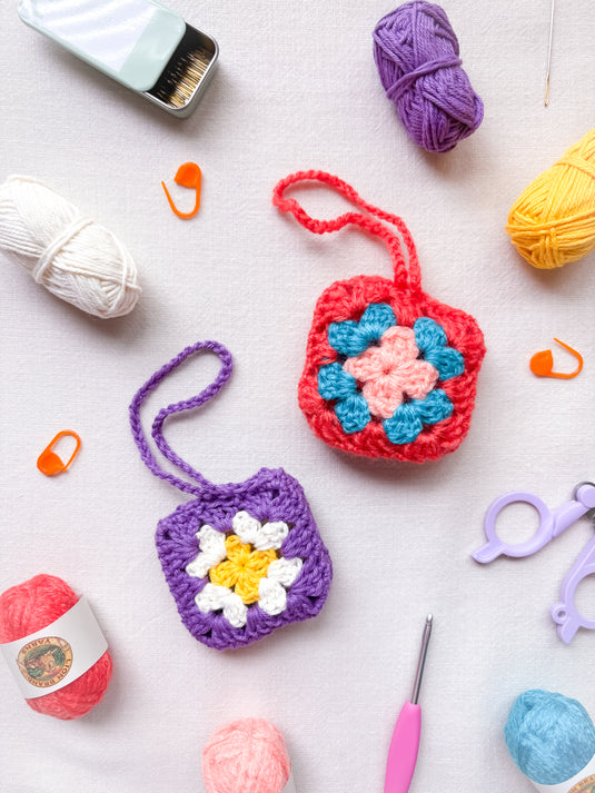 Granny Square Mini Pouch Pattern